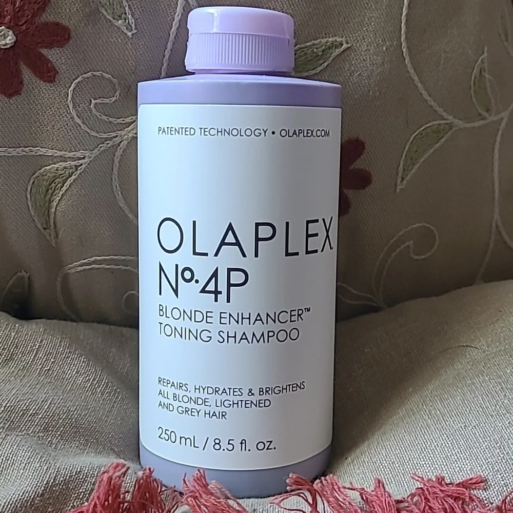 Olaplex No.4P Blonde Enhancer Toning Shampoo.